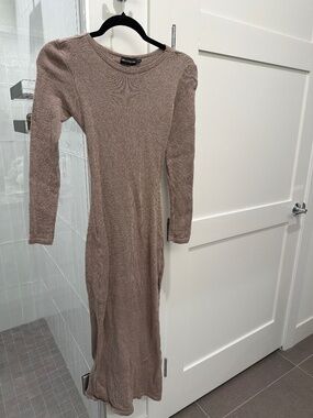 Pretty little thing backless dress